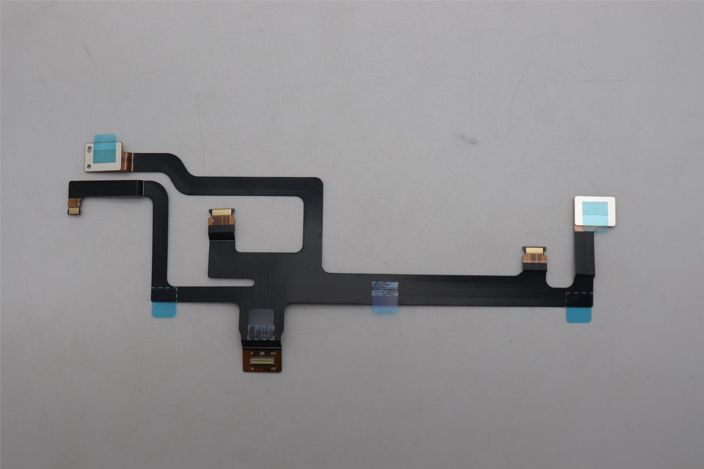 Lenovo CABLE-FPC,CLICKPAD,WWAN,NFC 5C11L99750