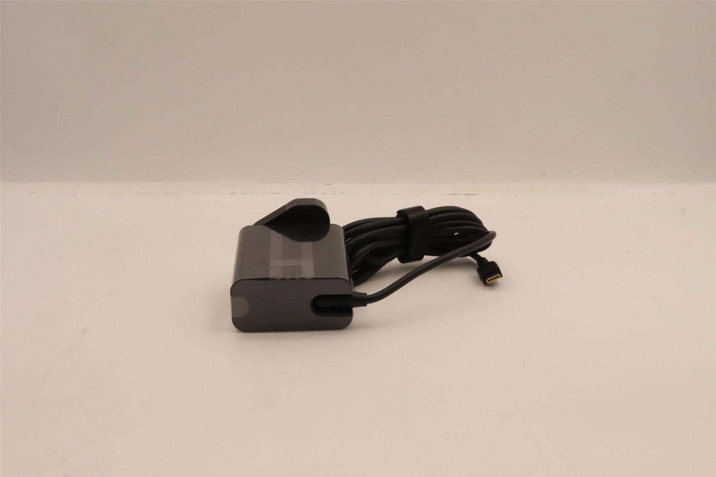 Lenovo Liteon Slim WM UK PD 65W Blk 5A11C11089