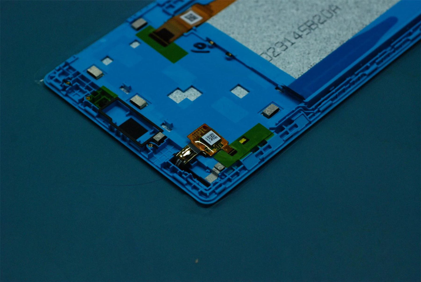Lenovo TAB3 7 Essential Tablet (TB3-710F, TB3-710I) LCD Screen Display Assembly Touch 5D68C06576