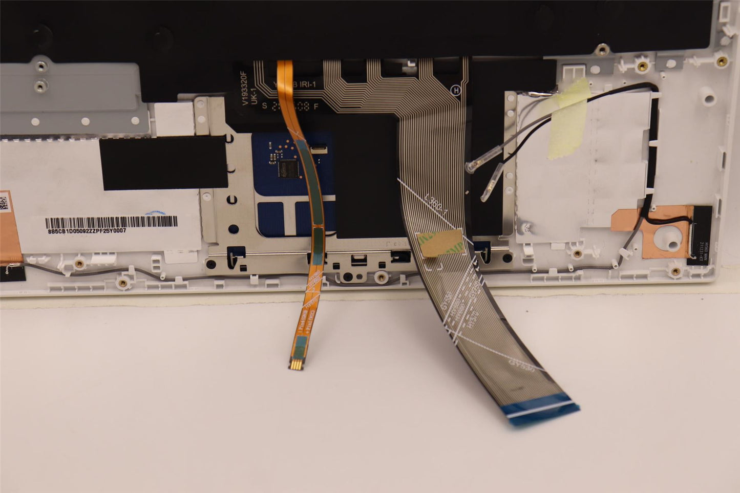 Lenovo Upper Case ASM_FRA/ENG L82JH SG BU 5CB1D05092