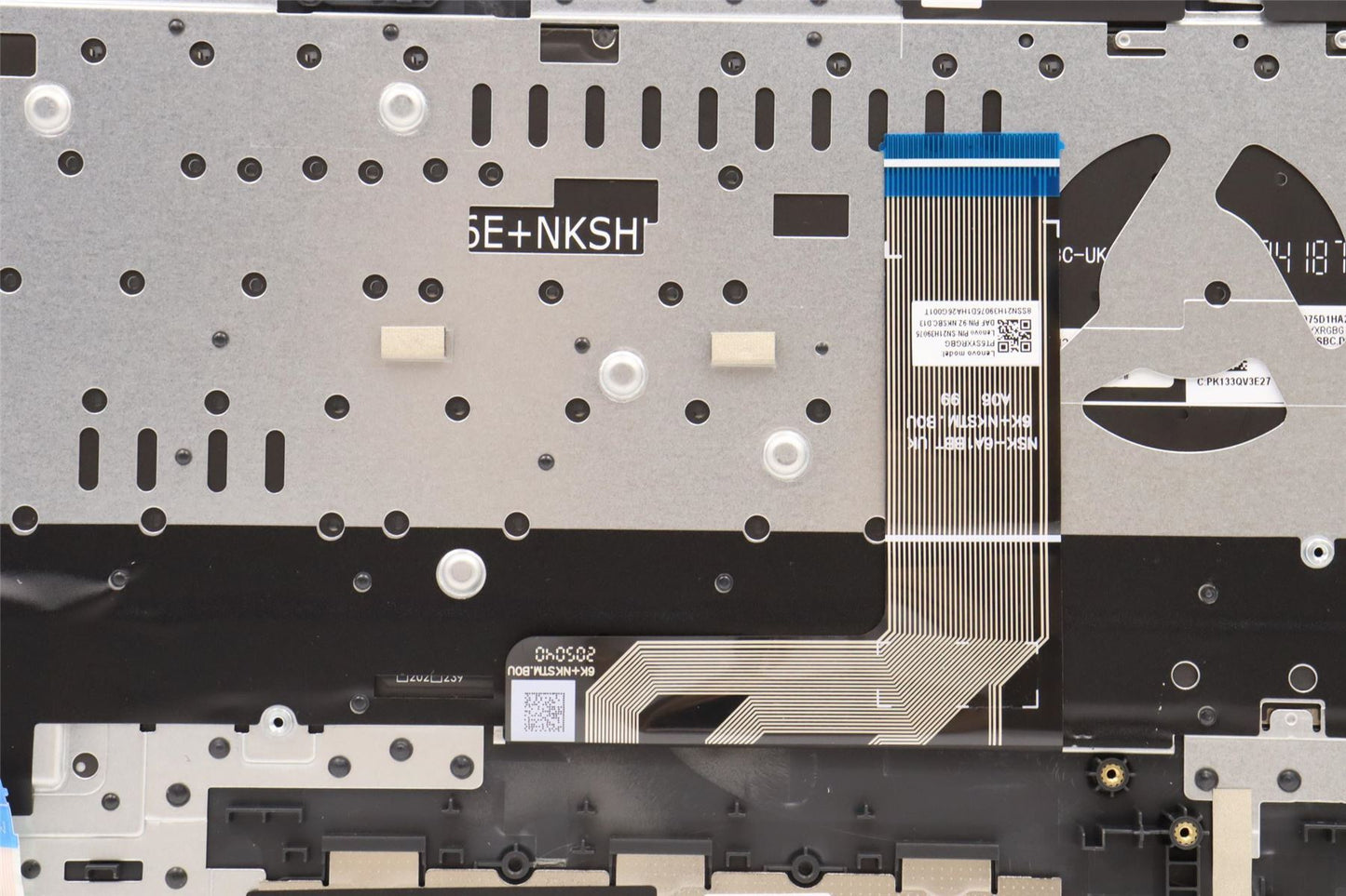 Lenovo IdeaPad 3 16IAH7 Palmrest Cover Touchpad Keyboard Black 5CB1J09604
