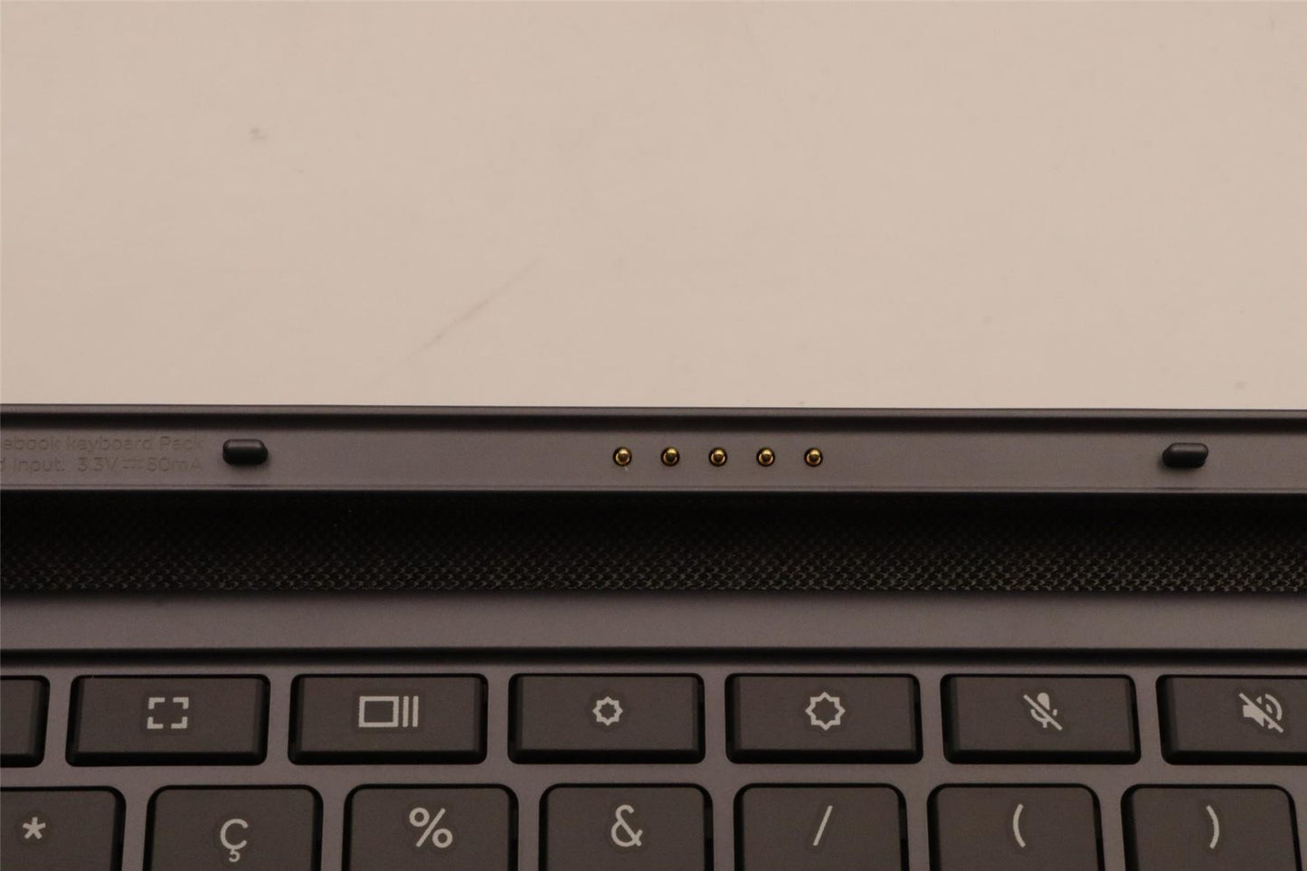 Lenovo Upper Case ASM_SWS H 82T6 UK STGY 5CB1H82605