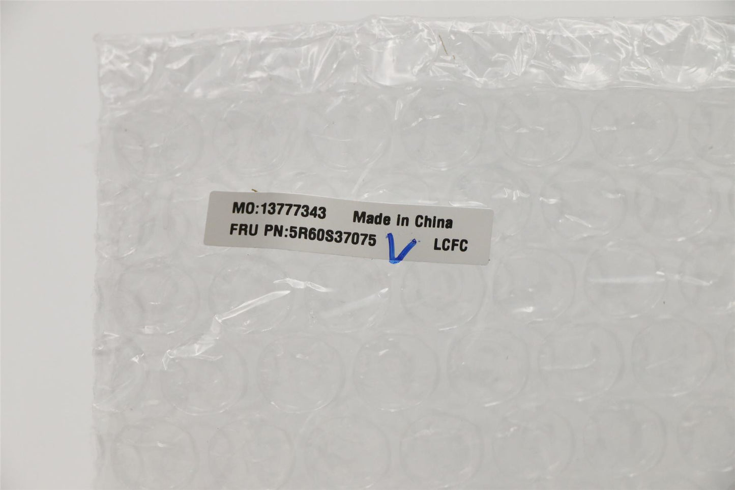 Lenovo 5R60S37075 RUBBER Rubber foot L 81Q9 MICA BACK