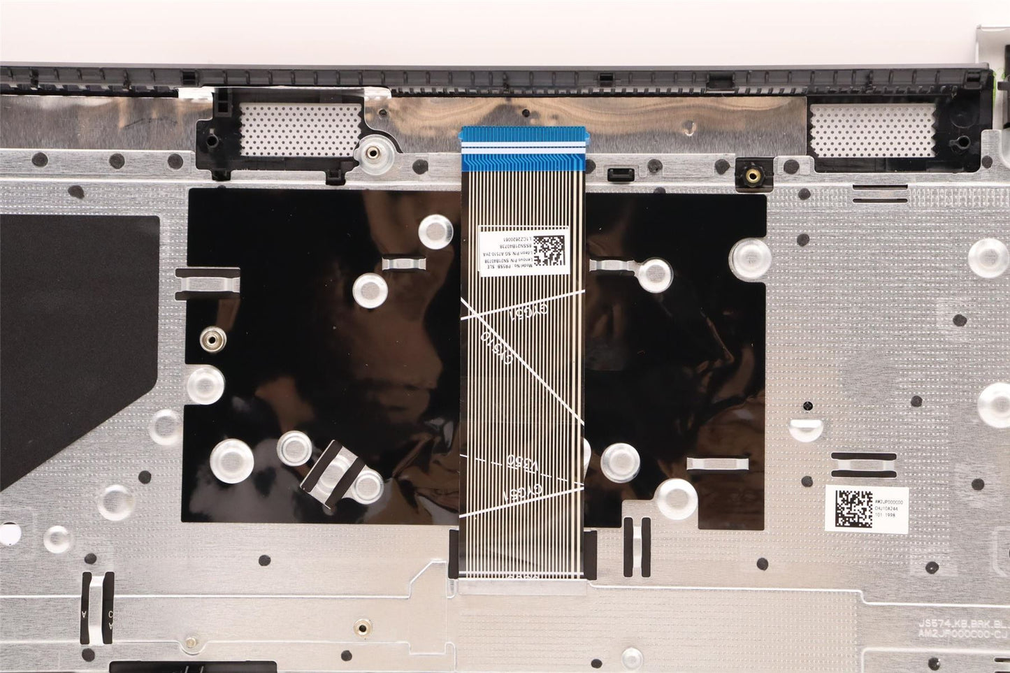 Lenovo COVER Upper Case ASM_SLVL82SFFP_CG_BL_ML 5CB1J00364