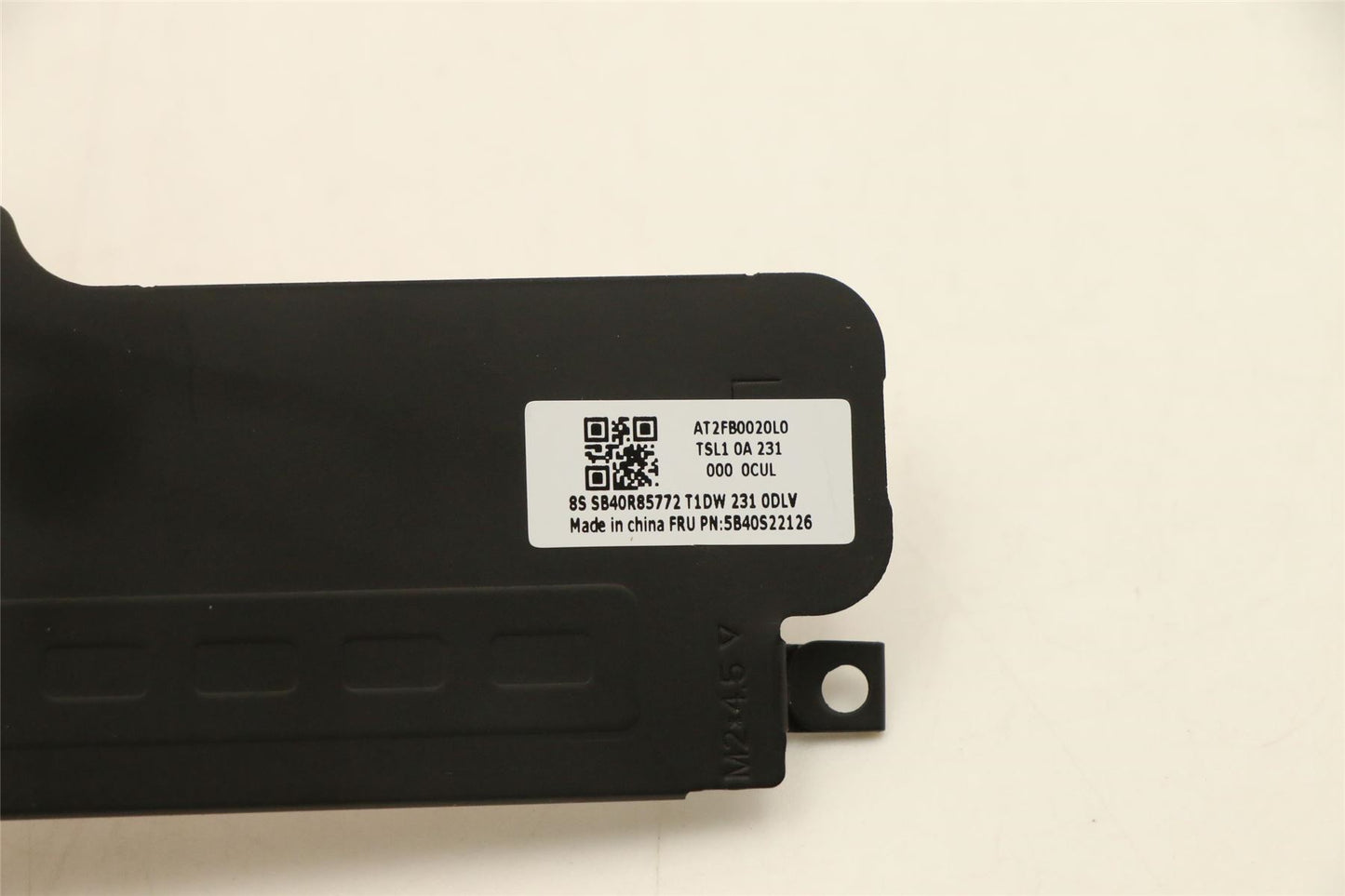 Lenovo Bracket L 82RC SSD Plate L 5B40S22126
