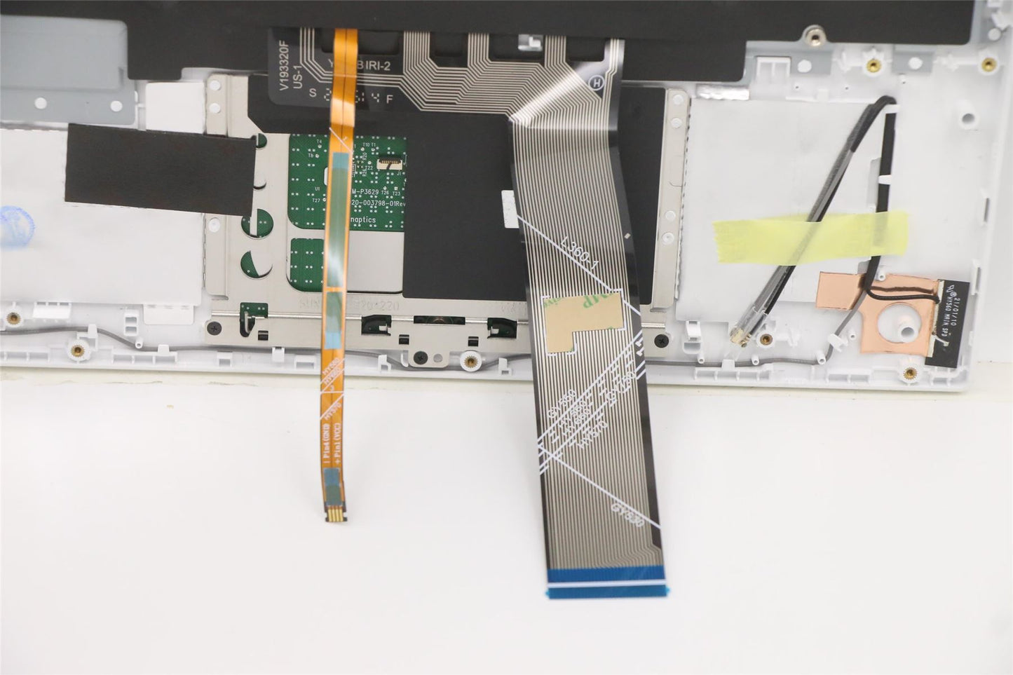 Lenovo Upper Case ASM_TC L82JU SGW/FILM 5CB1C74893
