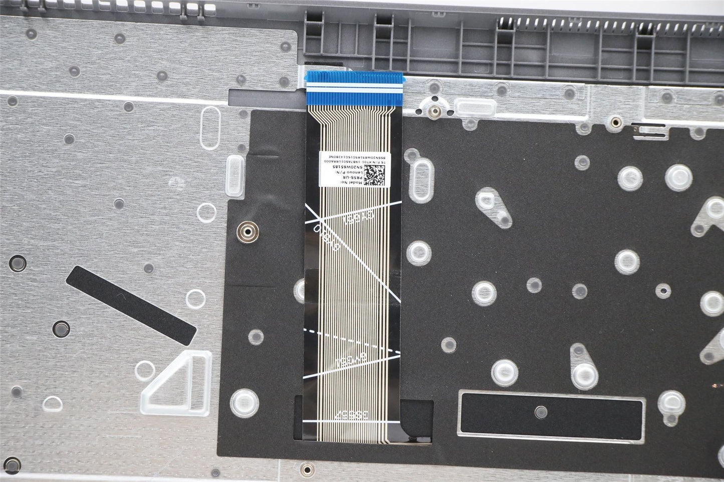 Lenovo Upper Case ASM_UKR L82KV NFPA/GUMA 5CB1C81083
