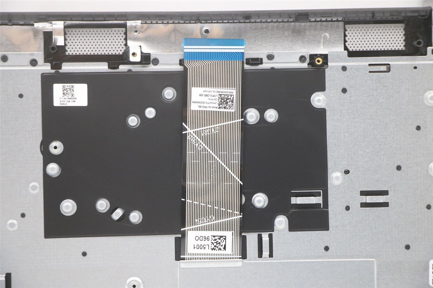 Lenovo Upper Case ASM_BELL81YQNBLNFPPGML 5CB1A98960