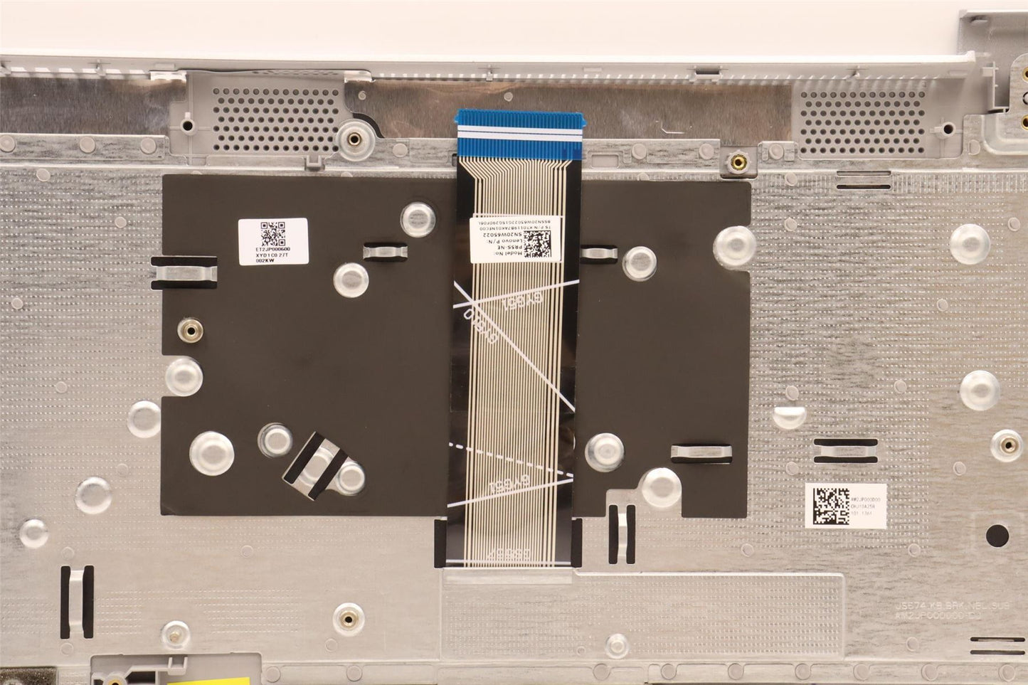 Lenovo UpperCaseASM_NORDICL82SFNFCGNB_PC 5CB1J01381