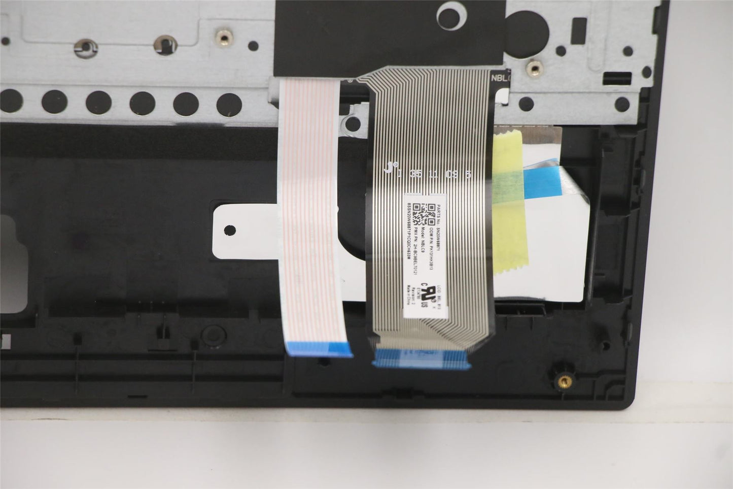 Lenovo MECH_ASM KB C BEL BKLT(PMX)PT UK BK 5M11C43551
