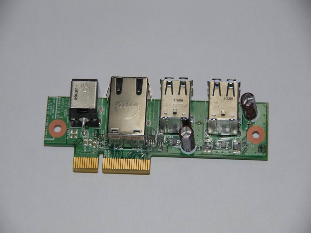 Lenovo Bali REAR IO -1 MP DIP(R) Riser Board 11010869