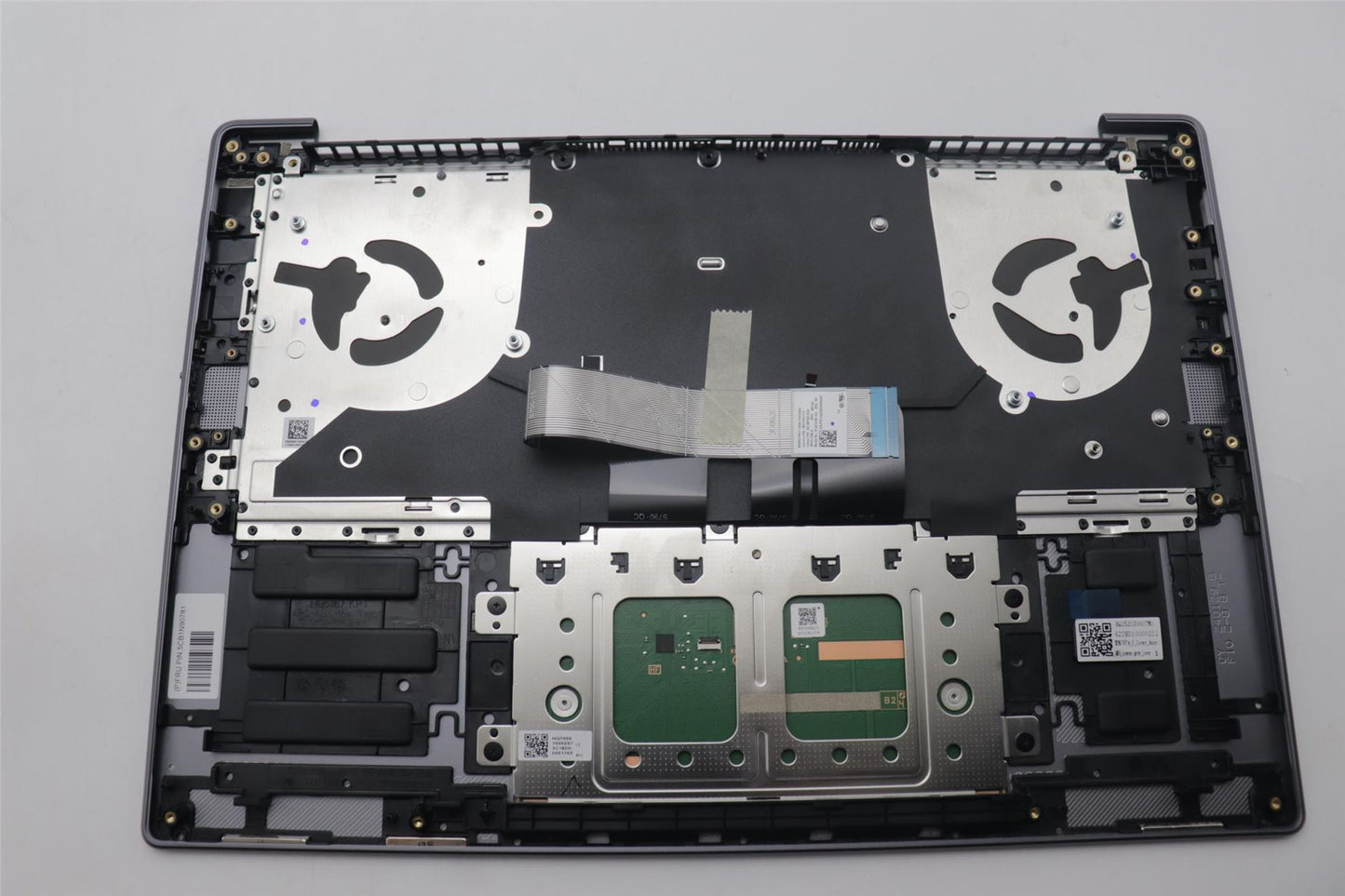 Lenovo Upper Case ASM HUN H 83E3 LG PST 5CB1N90781