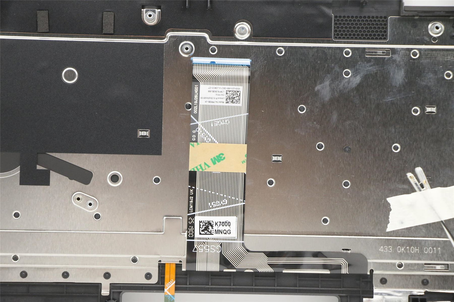 Lenovo Upper Case ASM_UK W 81X3 GY 5CB0Y99156