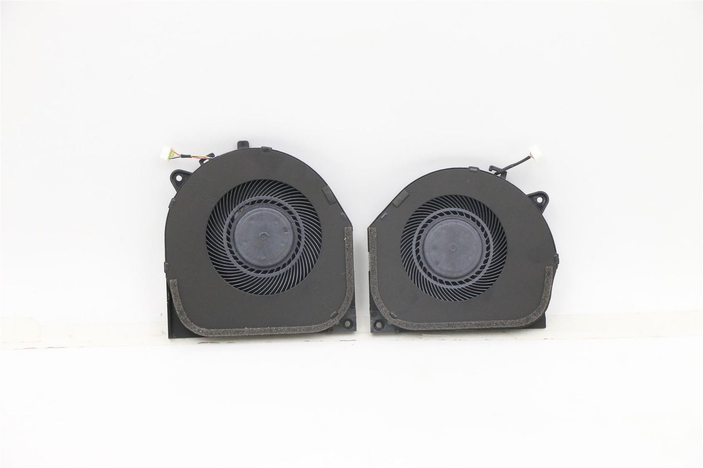 Lenovo Fan L 81LB L+R 5F10T02813