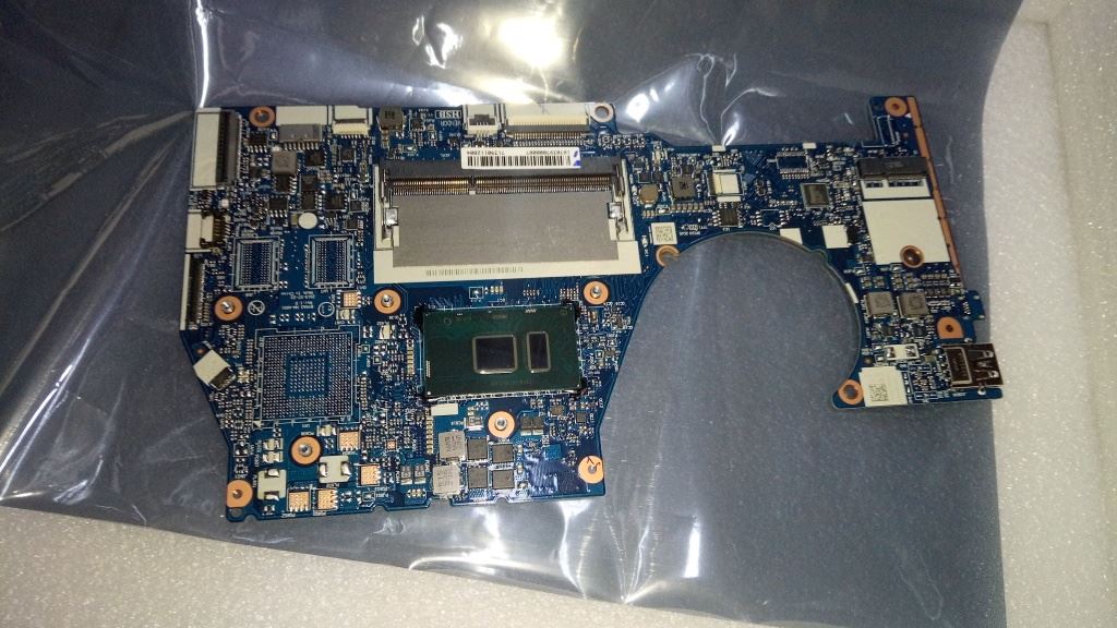 Lenovo Yoga 700-14ISK Motherboard Mainboard i7-6500U UMA 5B20K41655