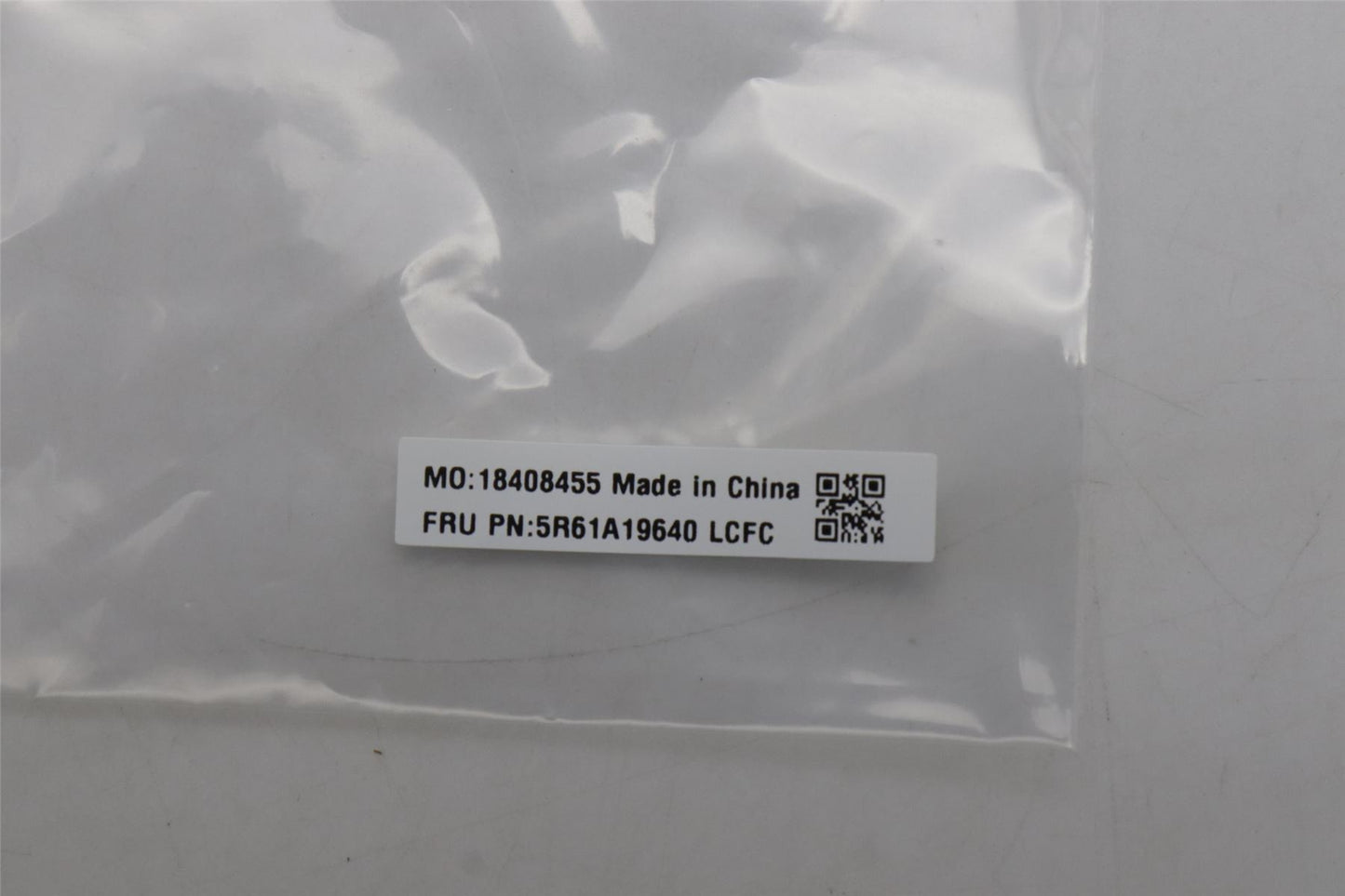 Lenovo RUBBER KP6B0_CAMERA_MIC_RUBBER 5R61A19640