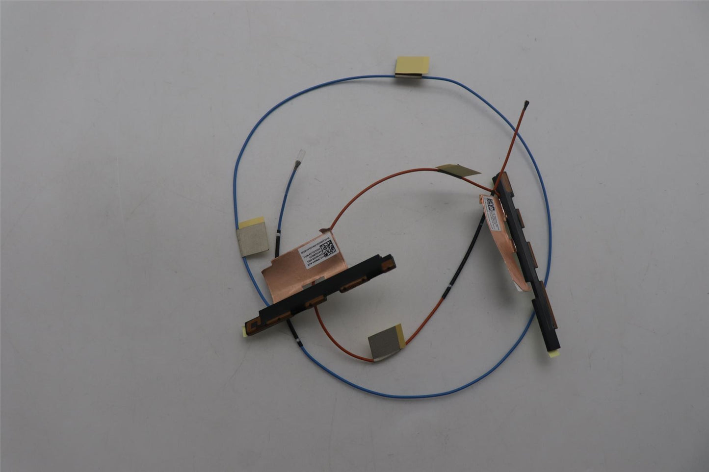 Lenovo FRU ANTENNA,WWAN,Main+ AUX,Blanc 5A30Z88255