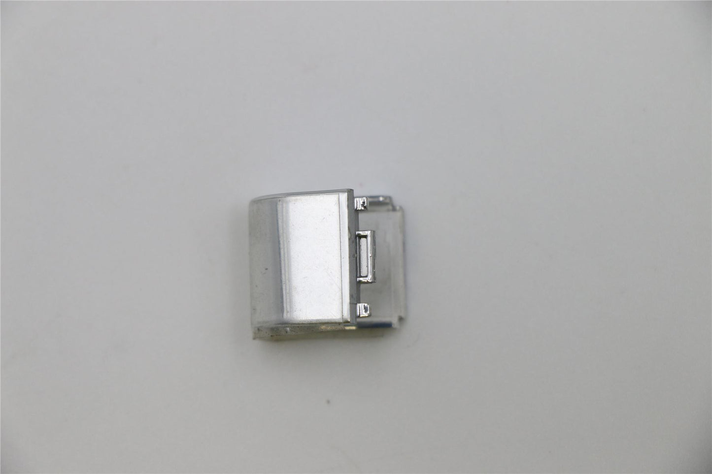 Lenovo S435 Hinge Cap Strip Trim Cover Silver 90203046