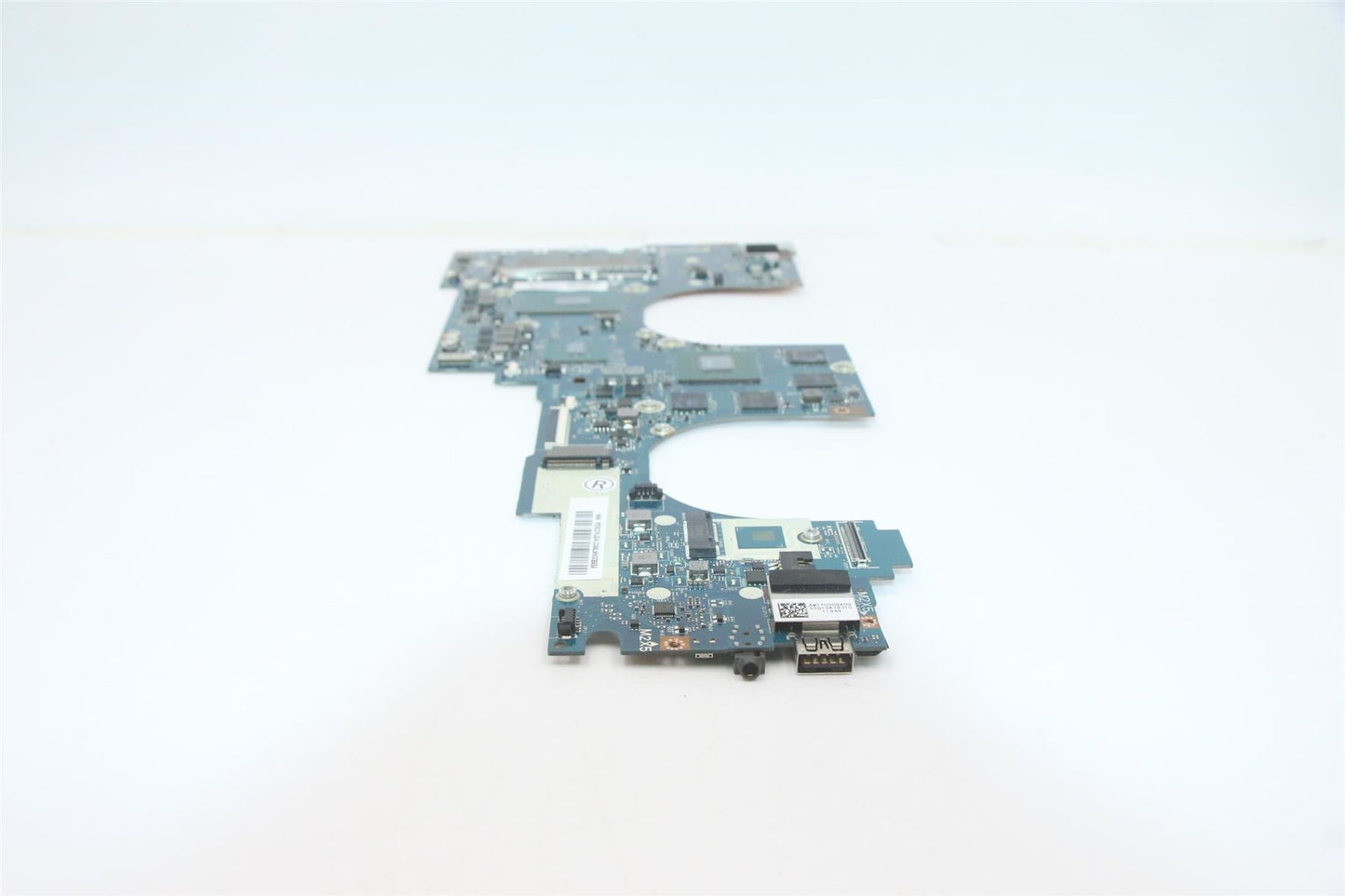 Lenovo MB C 80X7 WIN I57300 N17 2G 8G 5B20N67890