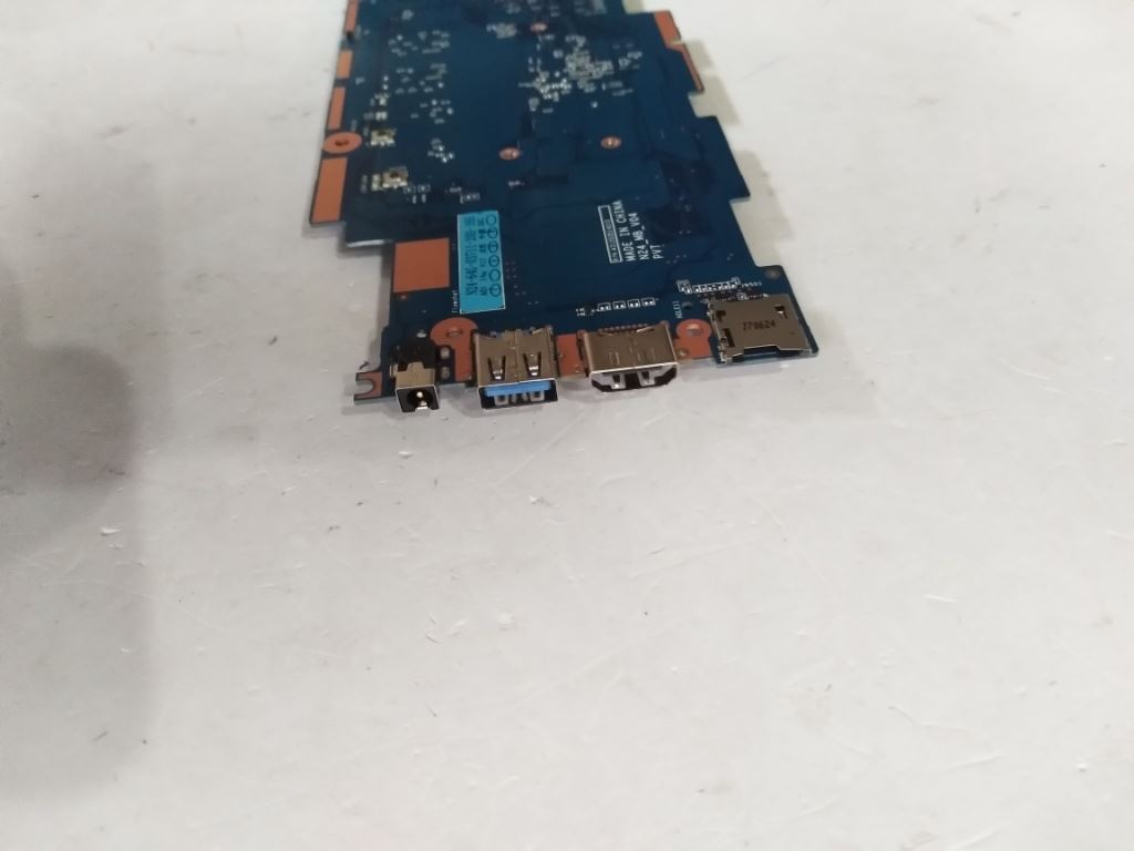 Lenovo MB 3N 81AF N4200 WIN UMA R4G64G 5B20P18593