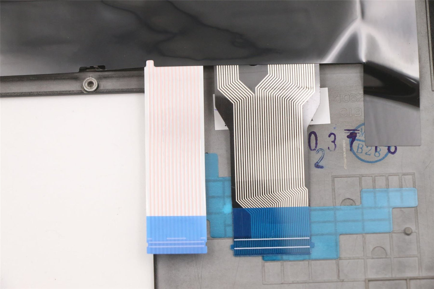 Lenovo NoWW C-Cvr+HBW KB ASM,CHY 5M11D12027