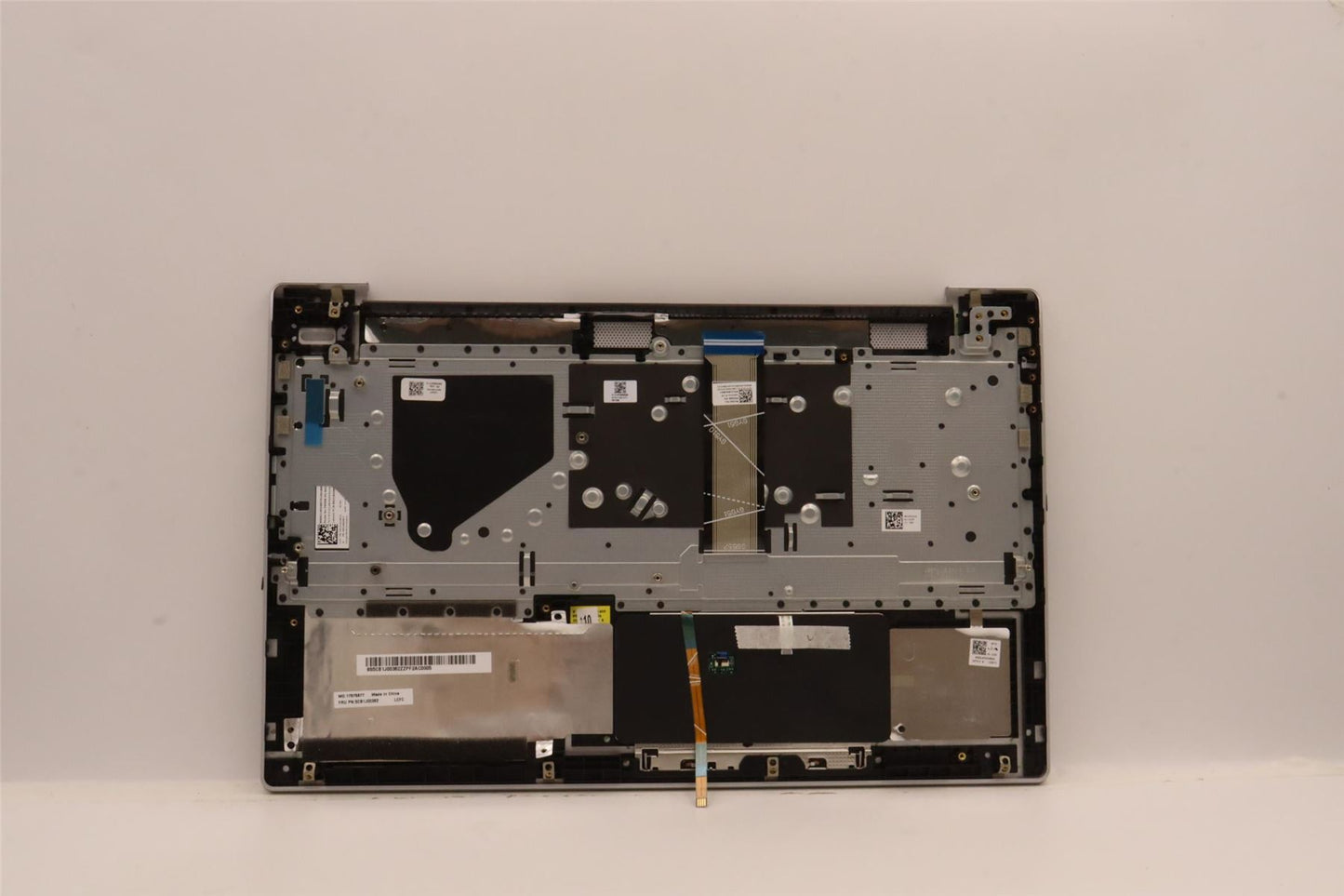 Lenovo Upper Case ASM_PORL82SFFP_CG_BL_ML 5CB1J00362