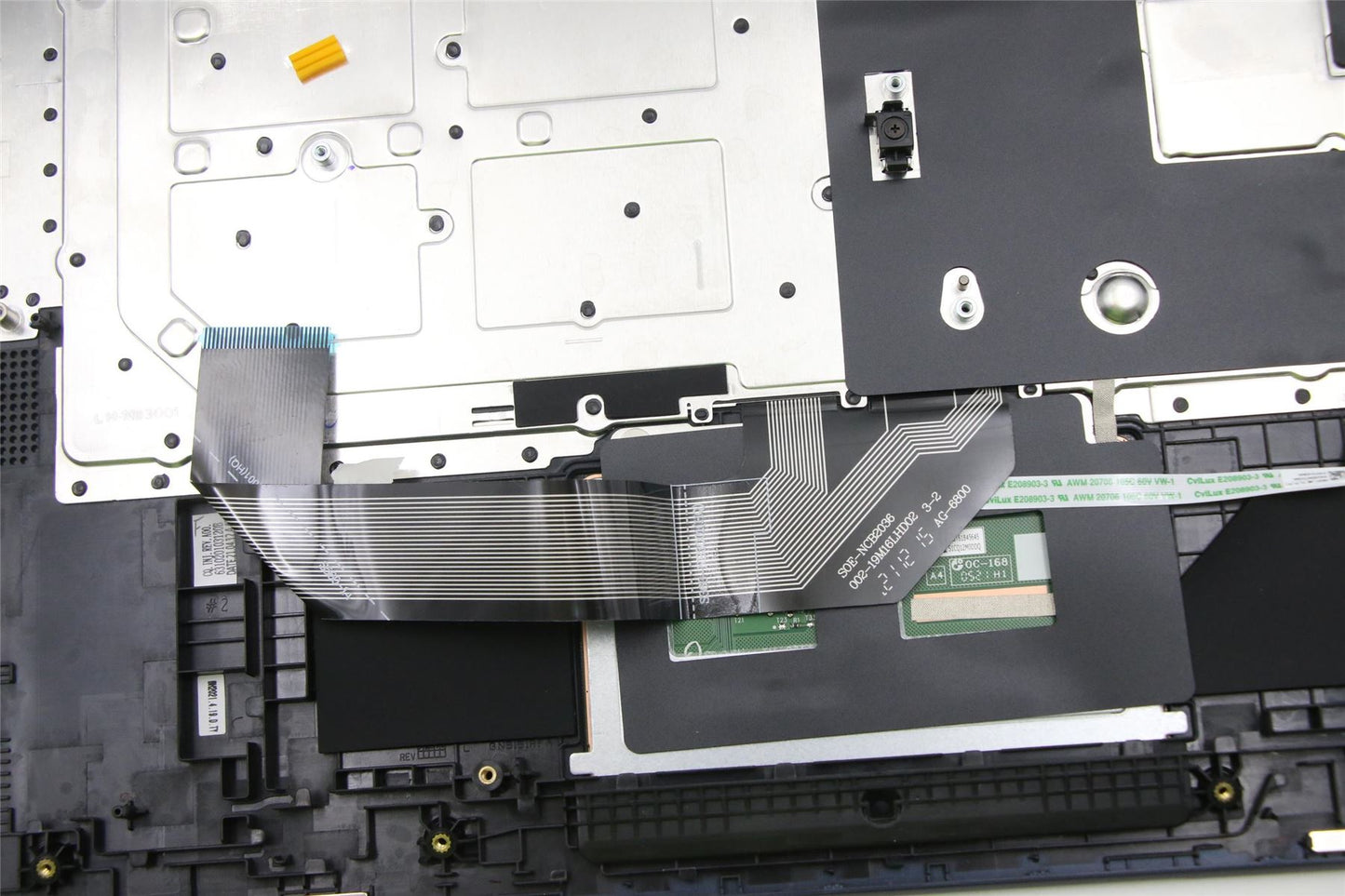 Lenovo IdeaPad 3 14M836 Palmrest Cover Touchpad Keyboard UK Europe 5CB1C92844