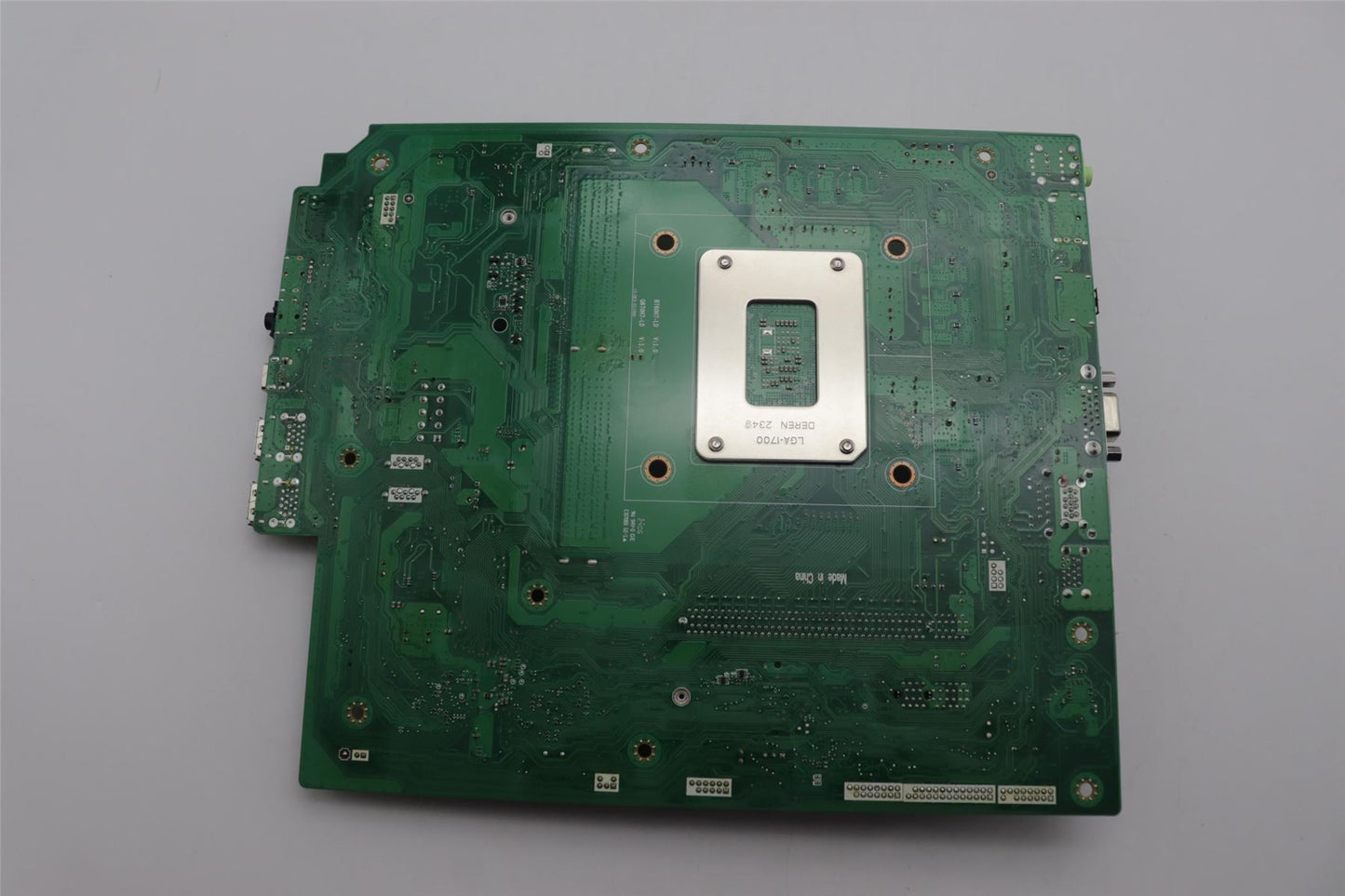 Lenovo RPL R B760 WIN DPK 5B21D18220