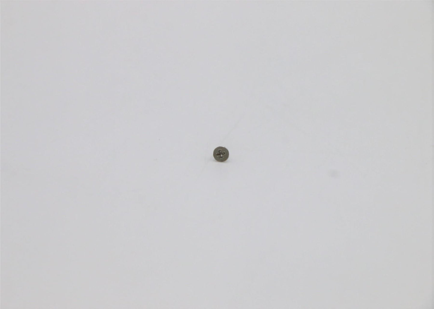 Lenovo 5S10S35248 SCREW SCREW L 82BG 1.6D2.6L K 2.8D 0.3T