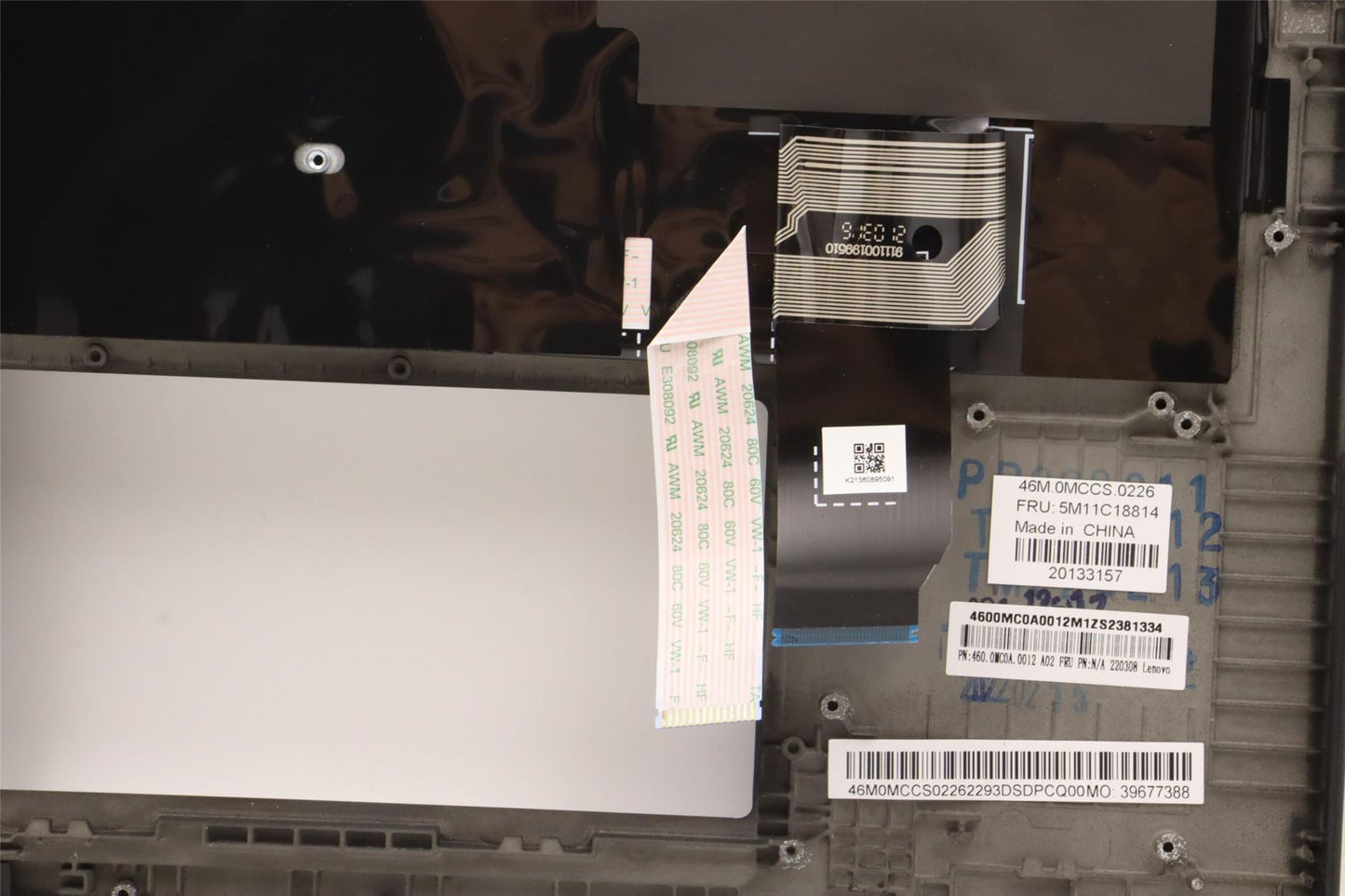 Lenovo NoWW C-Cvr+EST KB ASM,CHY 5M11C18740