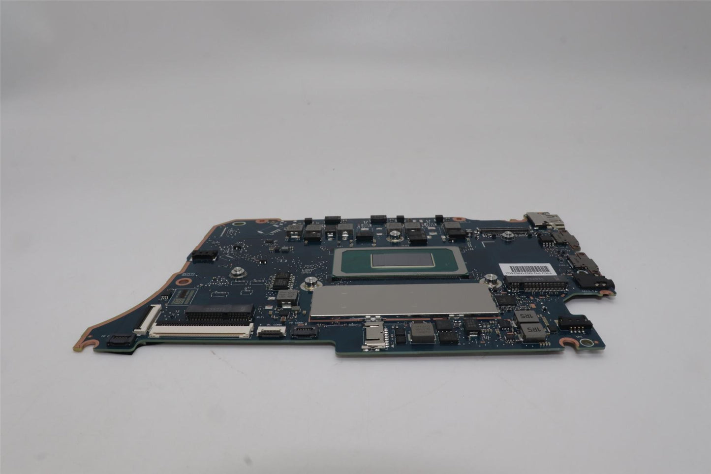Lenovo H83DJ ULT7155U UMA16G L NOKRMDI 5B21N62502