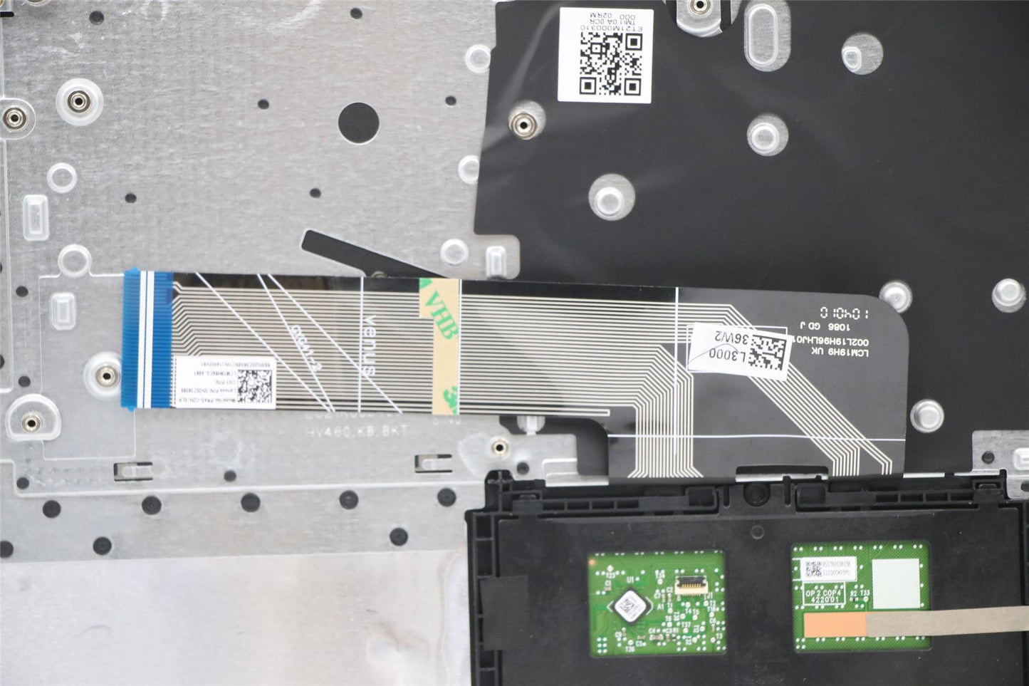 Lenovo Upper Case ASM_CZE/SLK L82KA BK 5CB1B96379