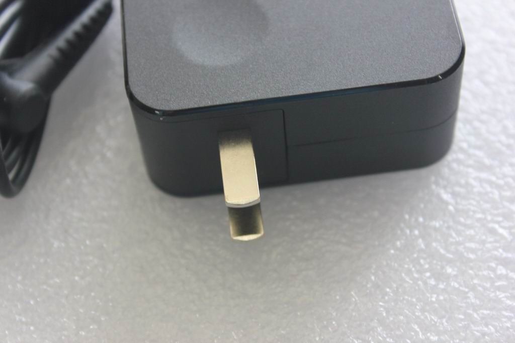 Genuine Lenovo B50-10 E41-15 Yoga 710-11ISK Power Adapter Charger 45w 5A10H43629