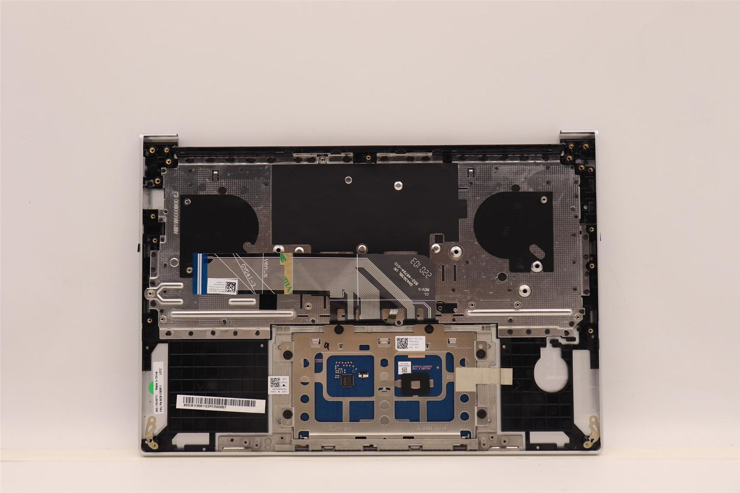 Lenovo Upper Case ASM_SPA L82NH LIG_SR 5CB1C90611