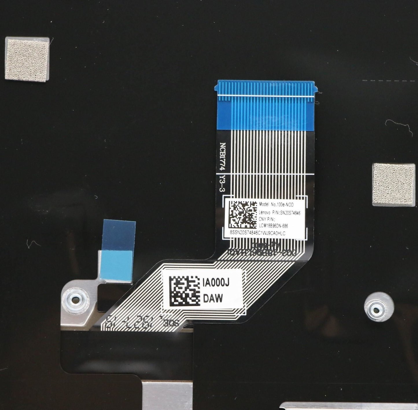 Lenovo Notebook 300e 2nd Keyboard Palmrest Top Cover Nordic Black 5CB0T45091