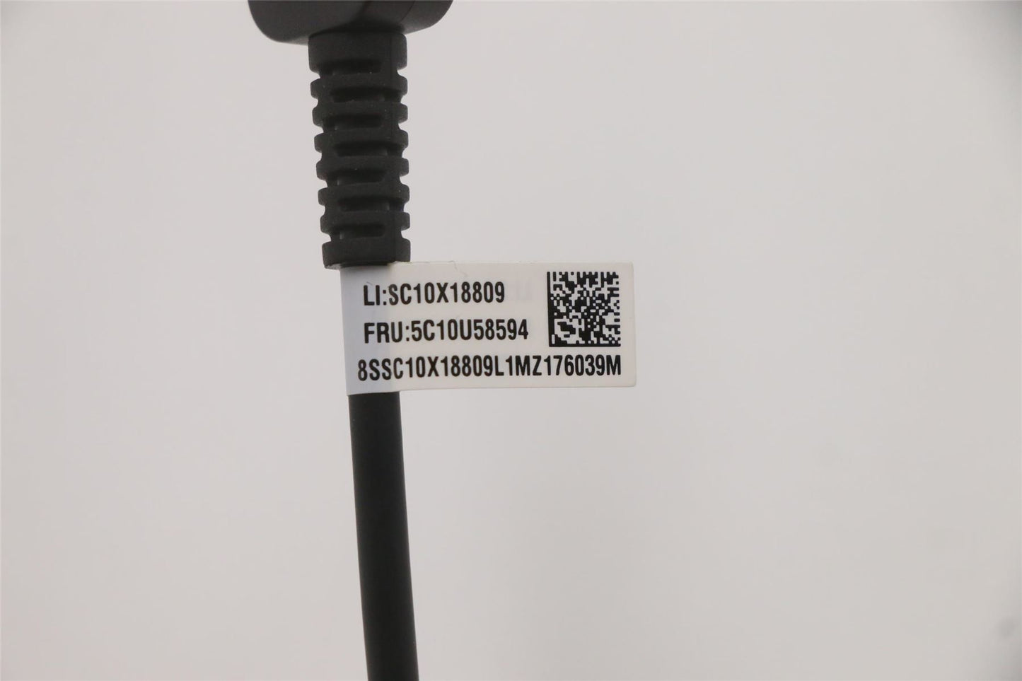 Lenovo ThinkEdge EPC300 (Lenovo) SE50 DC In Port Socket Power Cable 5C10U58594