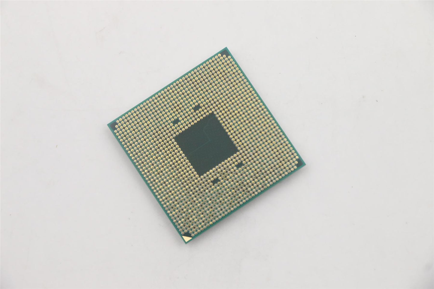 Lenovo ThinkStation P358 CPU Processor 5SA0U56225