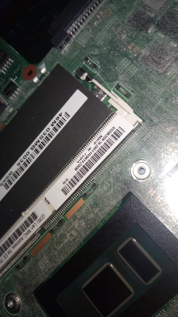 Lenovo Yoga 3-1580 500-15ISK Motherboard Mainboard Core i7-6500U 2GB 5B20K36398