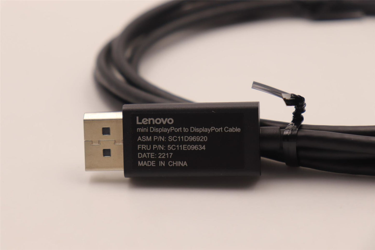 Lenovo MiniDP to DisplayPort Cable 5C11E09634