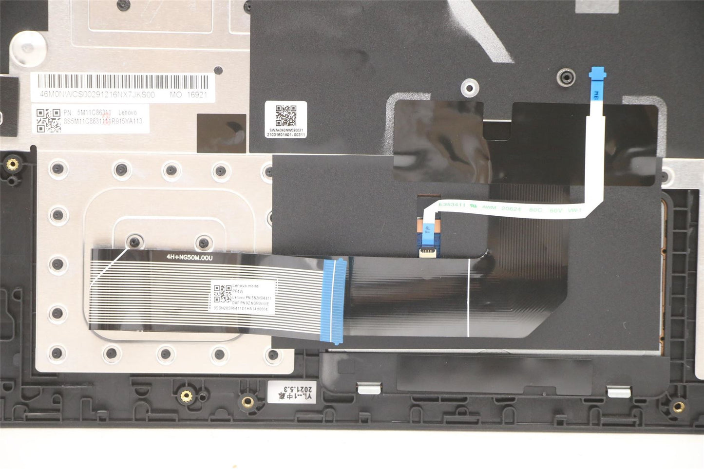 Lenovo MECH_ASM KB ITA w/PT C BK(W/DFKB) 5M11C86311