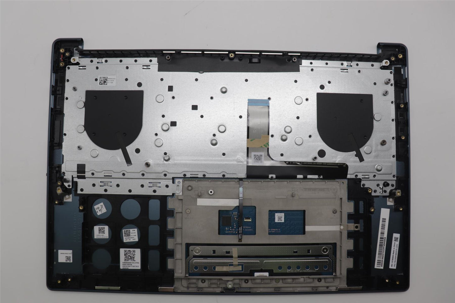 Lenovo Upper Case ASM_SLV L 83DNTT PS 5CB1N62272