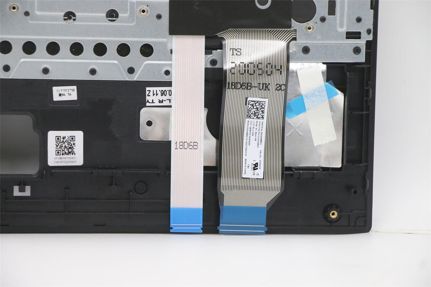 Lenovo ThinkPad E15 2 Keyboard Palmrest Top Cover Slovenian Black 5M10W64600