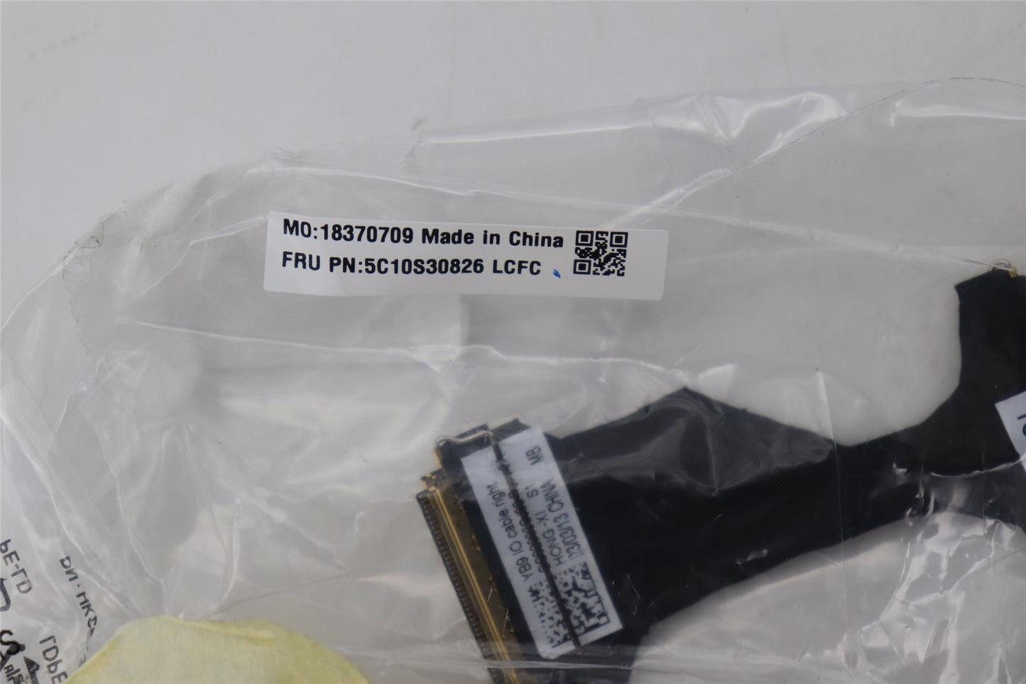 Lenovo CABLE L82YQ MB Right 5C10S30826