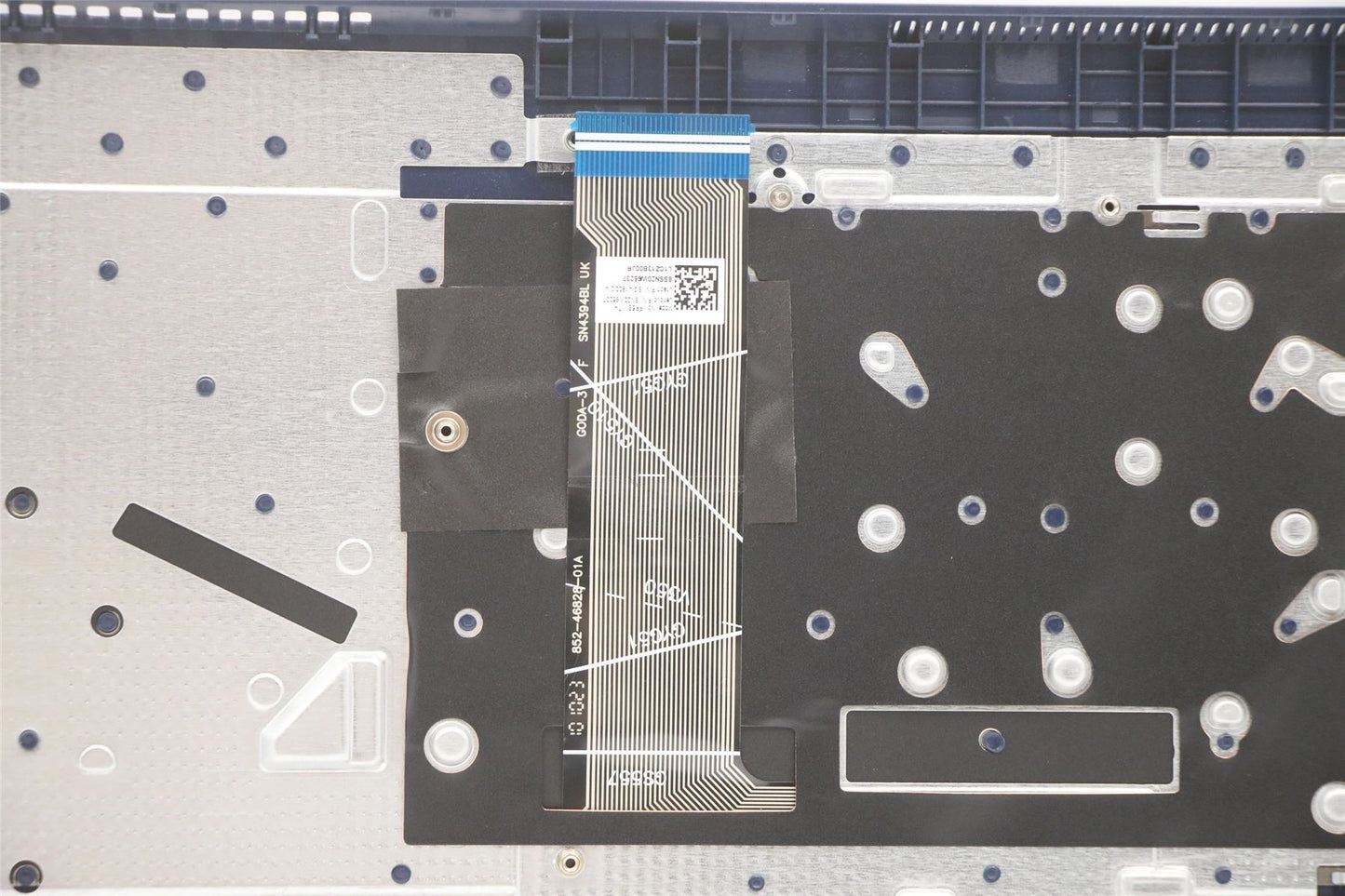 Lenovo Upper Case ASM_ITA L82H9 NFPA/BUMA 5CB1B97527