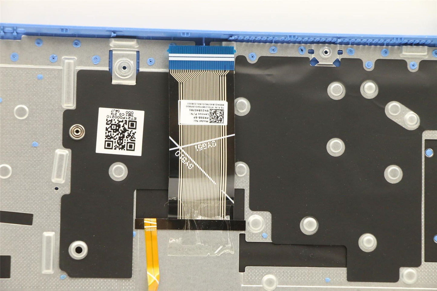 Lenovo Upper Case ASM_SPAL82H8NFPGBBL 5CB1B69276