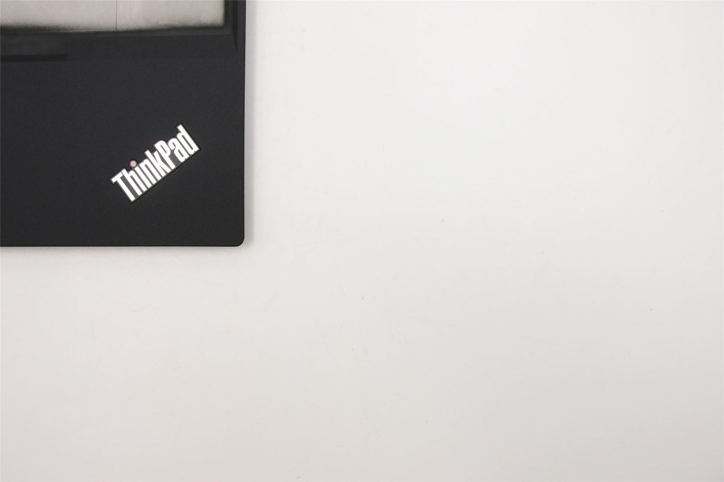 Lenovo ThinkPad T15 P15s Gen 1 Palmrest Top Cover Housing Black 5CB0S95437