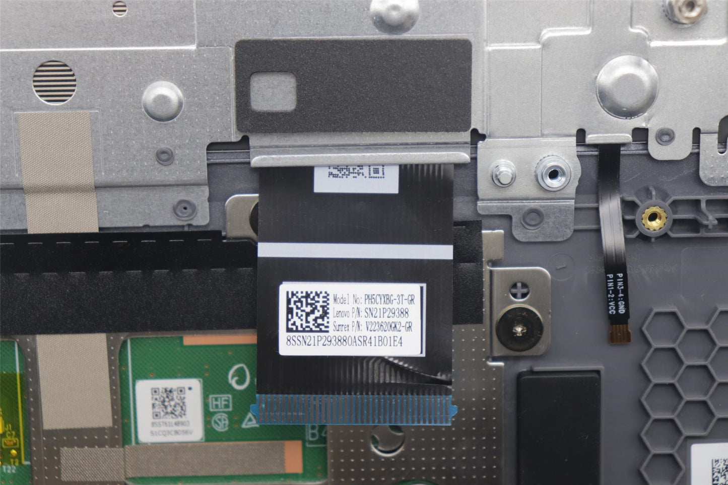 Lenovo Upper Case ASM_GER C 83DX BLWH 5CB1P43402