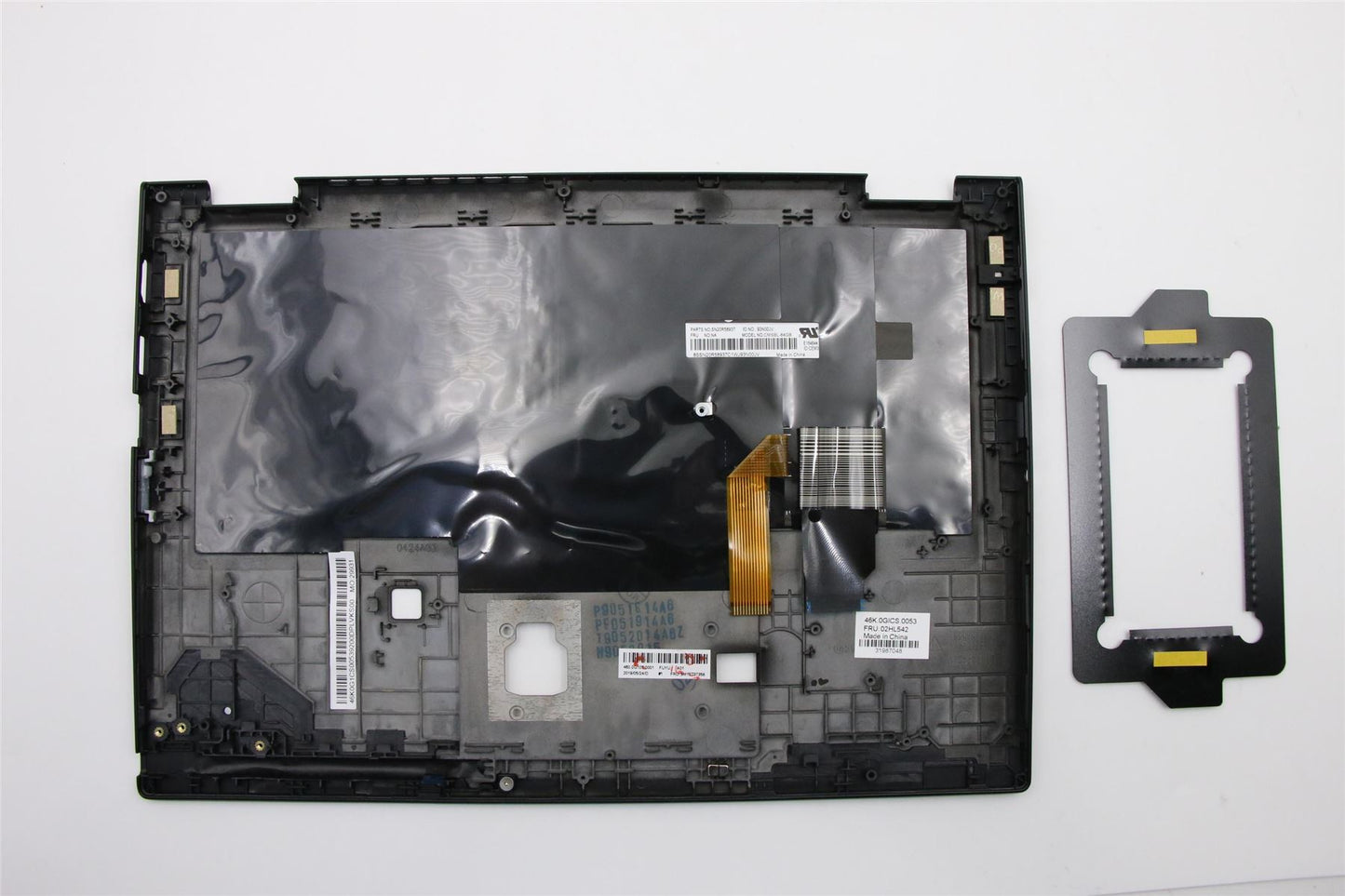 Lenovo MECH_ASM WW CCover+UKE ASM,BK<CHY> 02HL542