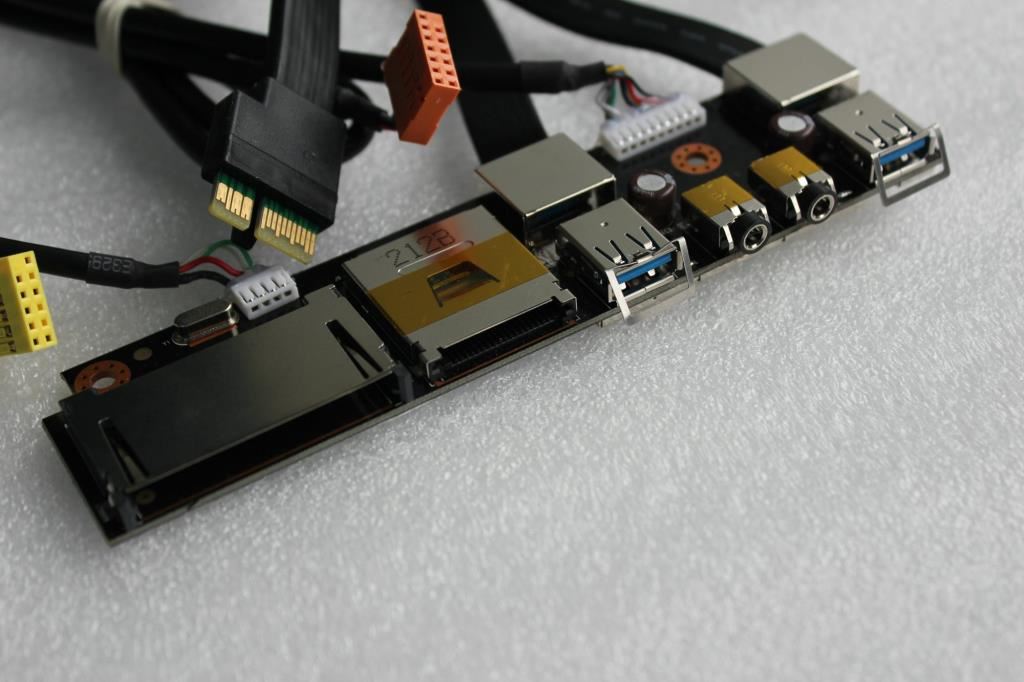 Lenovo Bitland RTS5182_2S_USB3.0_CardReader Card Reader USB 3.0 Board 11200656