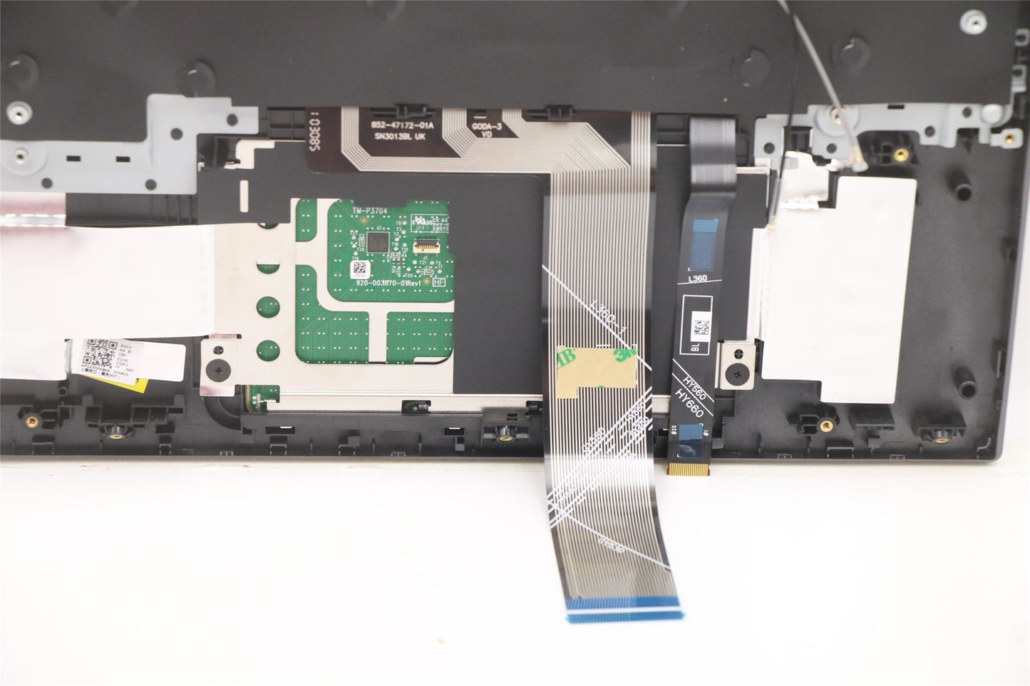 Lenovo Upper Case ASM_BEL L82JFSGw/RGBWRF 5CB1D09617
